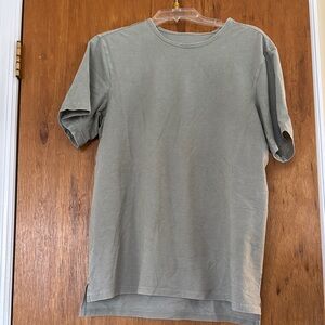 Lululemon Green T-Shirt